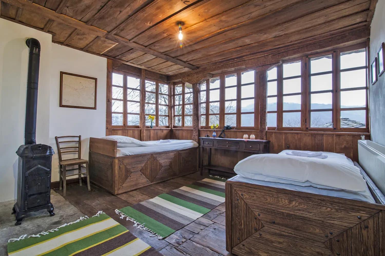 Villa Authentic House With Stunning Mountain View - Karashka Aprilzi Exterior foto